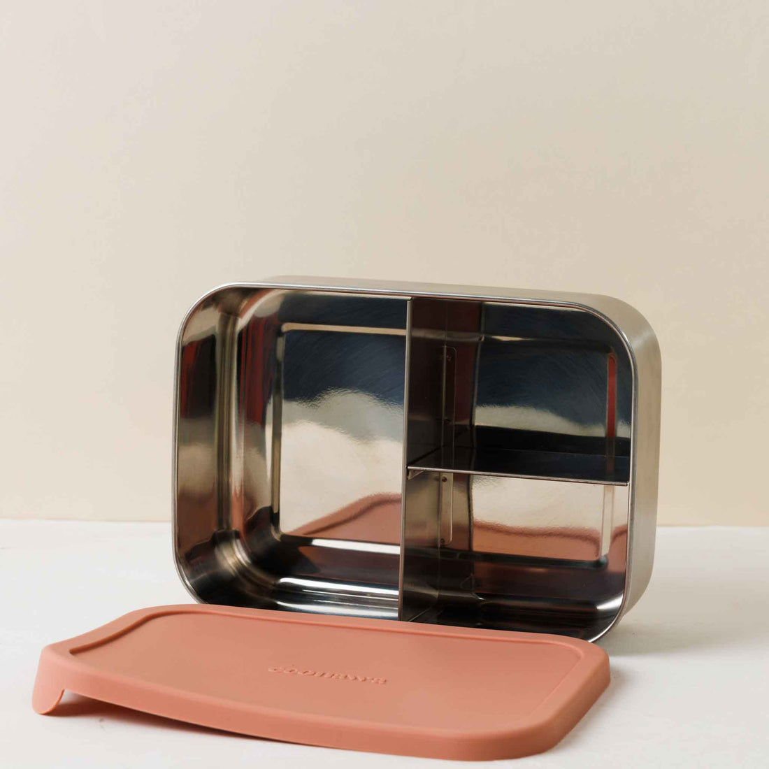 קופסת אוכל מחולקת עם מכסה סיליקון 1200 מ״ל -ורוד סלמון