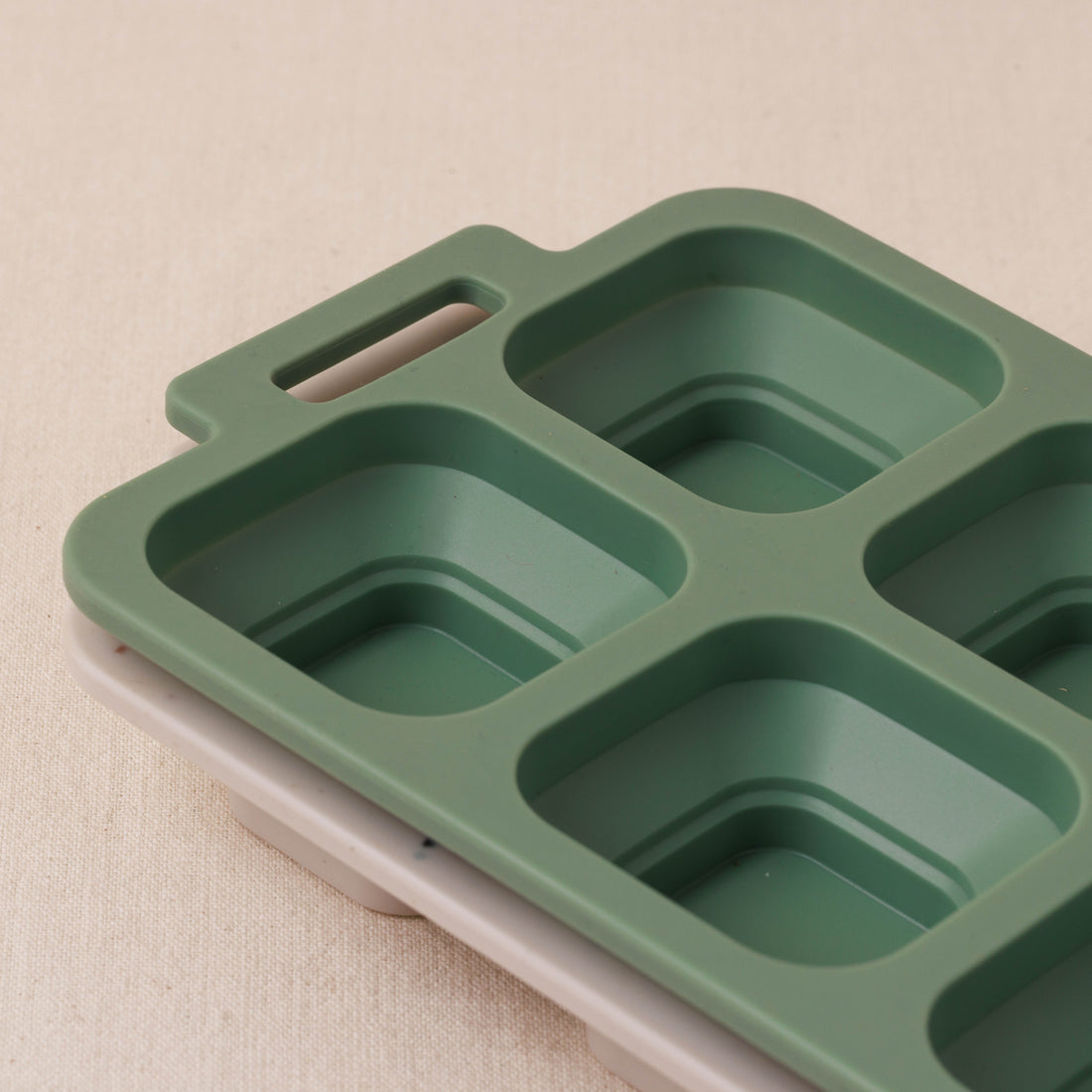 תבניות סיליקון מתקפלות