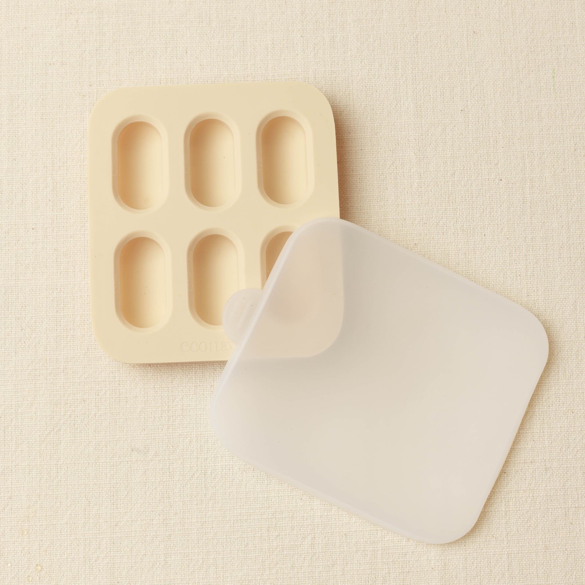 feeder ice mould