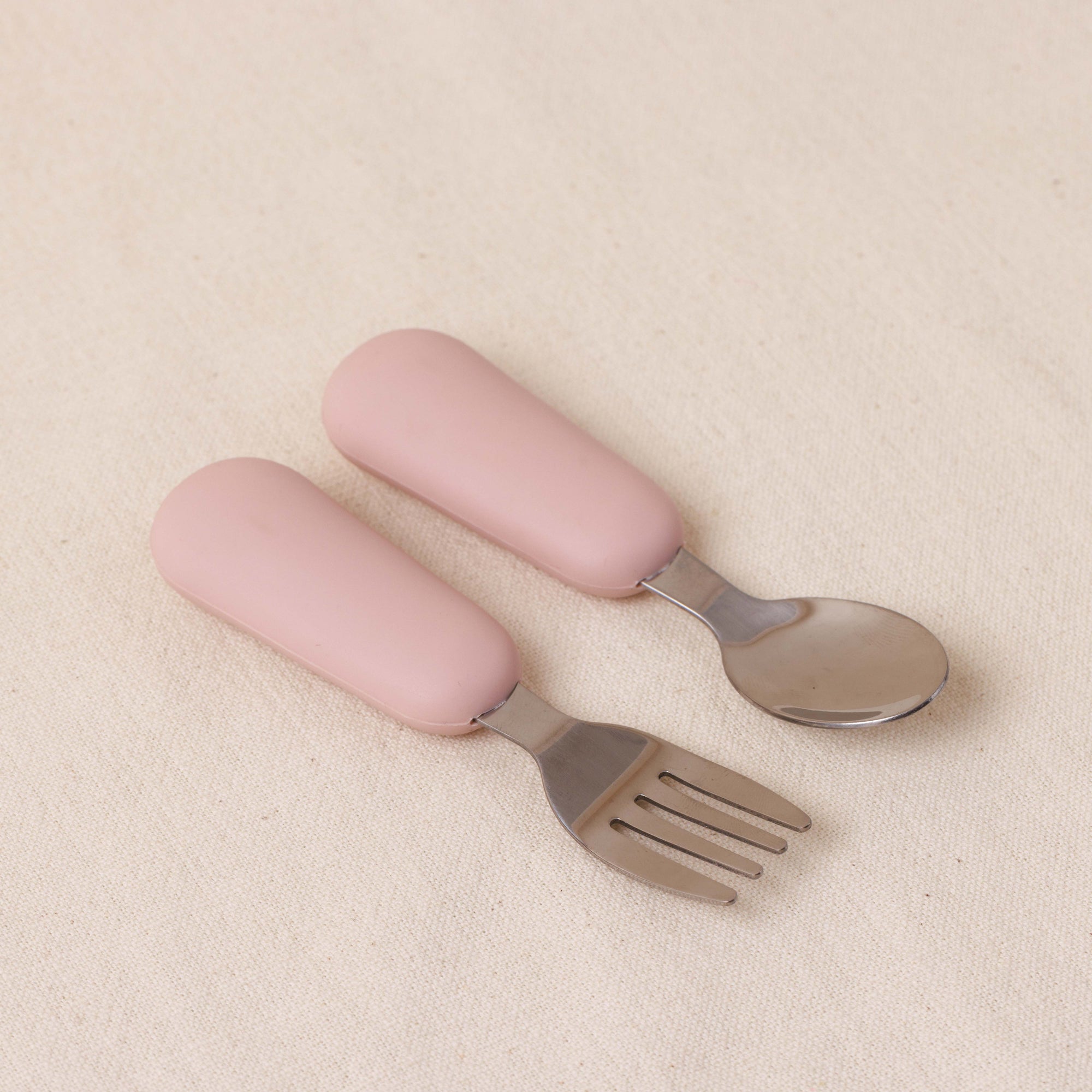 סט סכו&quot;ם כפית ומזלג מסיליקון